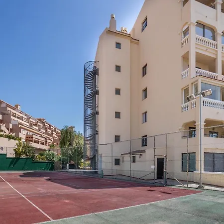 Castle Harbour Samuel's Flat شقة لوس كريستيانوس