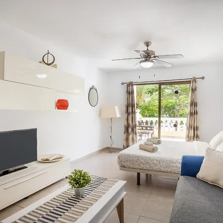 Apartment Castle Harbour Samuel's Flat