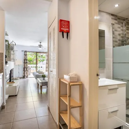 Castle Harbour Samuel's Flat דירה לוס כריסטיאנוס