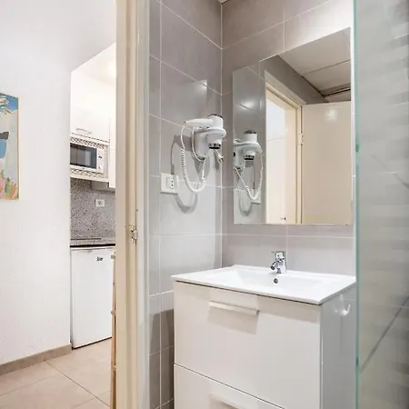 דירה Castle Harbour Samuel's Flat *