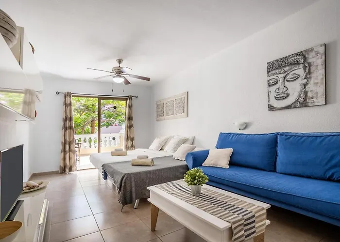 Apartment Castle Harbour Samuel's Flat *