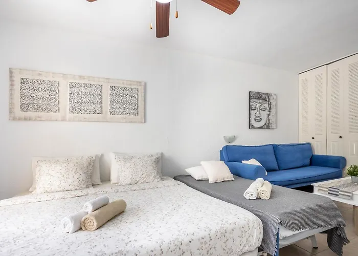 Διαμέρισμα Castle Harbour Samuel's Flat *